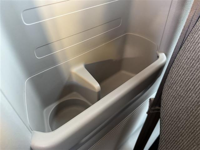 Ｎ－ＢＯＸ ベースグレード　ＨｏｎｄａＳＥＮＳＩＮＧ／車線維持支援／電動パーキングブレーキ／ブレーキホールド／片側電動スライドドア／ＥＴＣ／バックモニター／オーディオリモートコントロール／ナビ・フルセグＴＶ・Ｂｌｕｅｔｏｏｔｈ（41枚目）