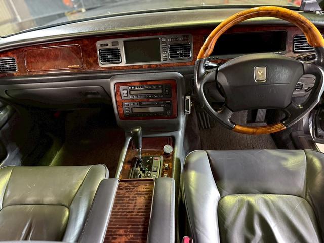 センチュリー 標準仕様車　デュアルＥＭＶパッケージ（10枚目）