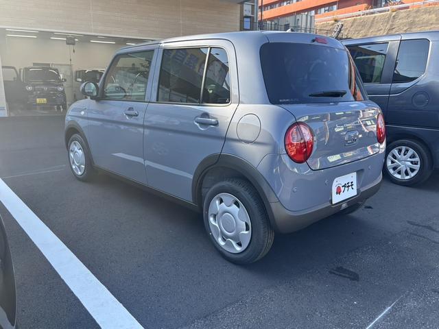 アルトラパン Ｌ　クリアランスソナー　衝突被害軽減システム　オートライト　ＬＥＤヘッドランプ　スマートキー　アイドリングストップ　電動格納ミラー　シートヒーター　ベンチシート　ＣＶＴ　盗難防止システム　ＡＢＳ　ＥＳＣ（4枚目）