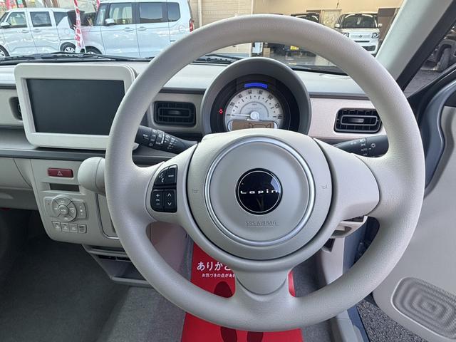 アルトラパン Ｌ　クリアランスソナー　衝突被害軽減システム　オートライト　ＬＥＤヘッドランプ　スマートキー　アイドリングストップ　電動格納ミラー　シートヒーター　ベンチシート　ＣＶＴ　盗難防止システム　ＡＢＳ　ＥＳＣ（9枚目）