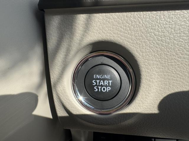 �L�[���g�т��Ă��邾���ŁA�G���W���̎n�����\�ȑ����ł��B�v�b�V���X�^�[�g�ł��̂ŃG���W���̎n�����{�^�������������ł�