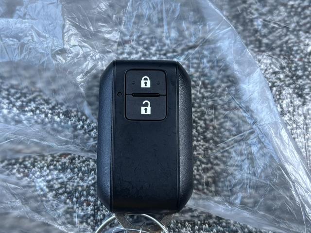 スペーシア ハイブリッドＧ　両側スライドドア　クリアランスソナー　衝突被害軽減システム　オートライト　ＬＥＤヘッドランプ　スマートキー　アイドリングストップ　電動格納ミラー　ＣＶＴ　盗難防止システム　ＡＢＳ　ＥＳＣ（12枚目）