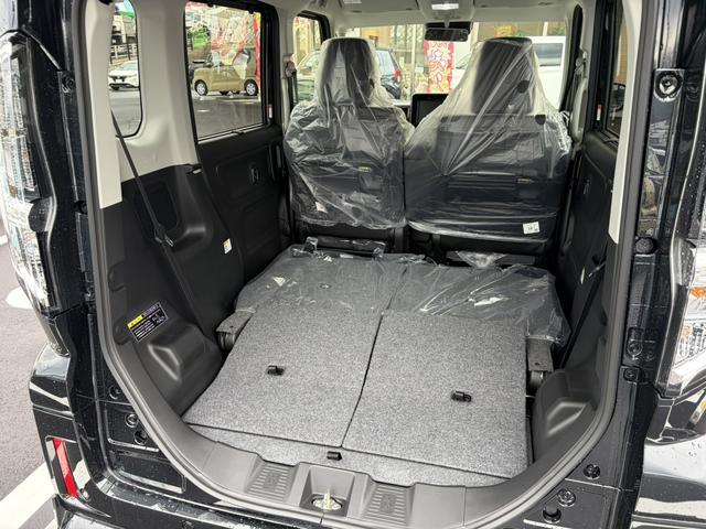 スペーシアカスタム ハイブリッドＸＳ　両側電動スライドドア　クリアランスソナー　オートクルーズコントロール　レーンアシスト　衝突被害軽減システム　オートライト　ＬＥＤヘッドランプ　スマートキー　アイドリングストップ　電動格納ミラー（18枚目）