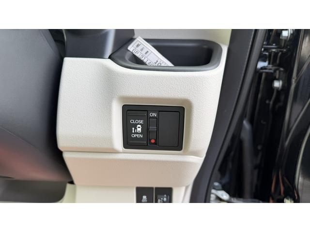 Ｎ－ＢＯＸ ベースグレード　両側スライド・片側電動　クリアランスソナー　オートクルーズコントロール　衝突被害軽減システム　オートライト　ＬＥＤヘッドランプ　スマートキー　アイドリングストップ　電動格納ミラー（12枚目）