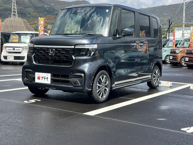 Ｎ－ＢＯＸカスタム ベースグレード　バックカメラ　クリアランスソナー　オートクルーズコントロール　レーンアシスト　衝突被害軽減システム　オートライト　ＬＥＤヘッドランプ　スマートキー　アイドリングストップ　電動格納ミラー　シートヒーター（2枚目）