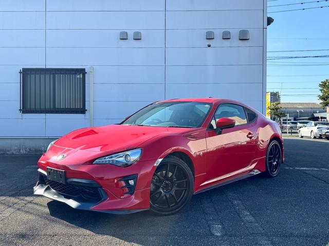 �W�U�̌���^�`�s�Ԃł��B