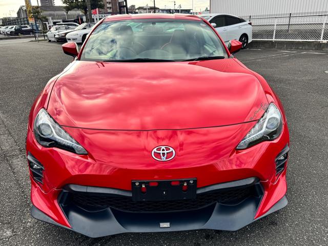 �s�q�c�̃t�����g�X�|�C���[