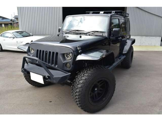 ジープ・ラングラー JK ステアリングスイッチ 社外HDDナビ ヒッチメンバー ルーフキャリア オートエアコン(3枚目)