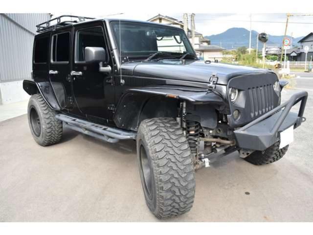 ジープ・ラングラー JK ステアリングスイッチ 社外HDDナビ ヒッチメンバー ルーフキャリア オートエアコン(5枚目)