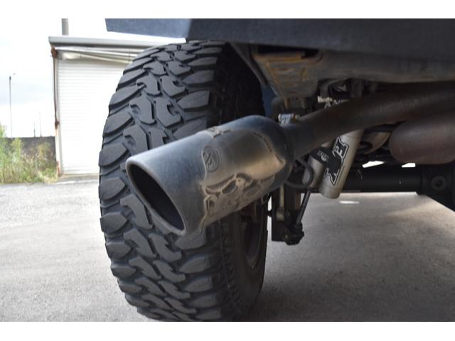 ジープ・ラングラー JK ステアリングスイッチ 社外HDDナビ ヒッチメンバー ルーフキャリア オートエアコン(13枚目)