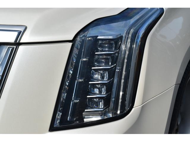 キャデラックエスカレード プレミアム FORGIATO26インチAW サンルーフ ベージュレザーシート アルパインフリップダウンモニター BOSEサウンド ヘッドアップディスプレイ 1ナンバー登録(14枚目)