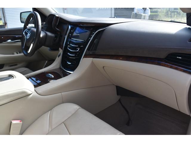 キャデラックエスカレード プレミアム FORGIATO26インチAW サンルーフ ベージュレザーシート アルパインフリップダウンモニター BOSEサウンド ヘッドアップディスプレイ 1ナンバー登録(26枚目)