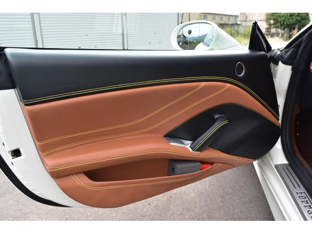 カリフォルニアT ベースグレード スマートキー プッシュスタート ステアリングスイッチ パドルシフト 茶革シート パワーシート オープン バックカメラ(6枚目)