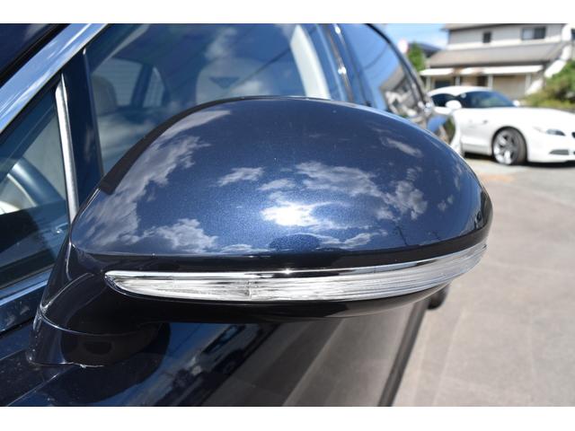 フライングスパー S マリナードライビング ダークサファイアリネン&インベリアルブルーガラス ガラスサンルーフ コントラストステッチLEDアプローチランプ ツートーンカラー スポーツステアリングホイール(20枚目)