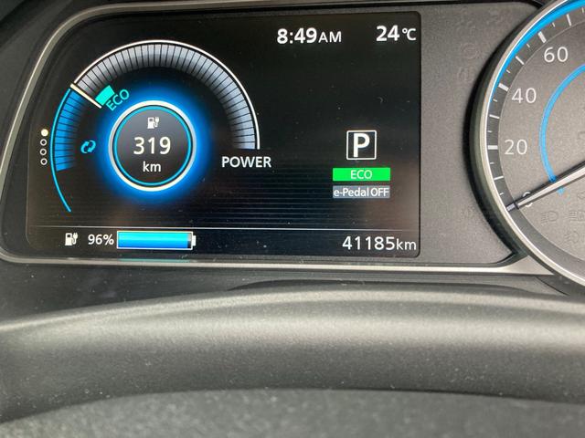 リーフ e+ オーテック 合皮コンビネーション・LEDヘッドライト・純正17インチアルミホイール・シートヒーター・ETC・メモリーナビ・バックカメラ・アラウンドビューモニター・Bluetoothオーディオ・クルーズコントロール(38枚目)