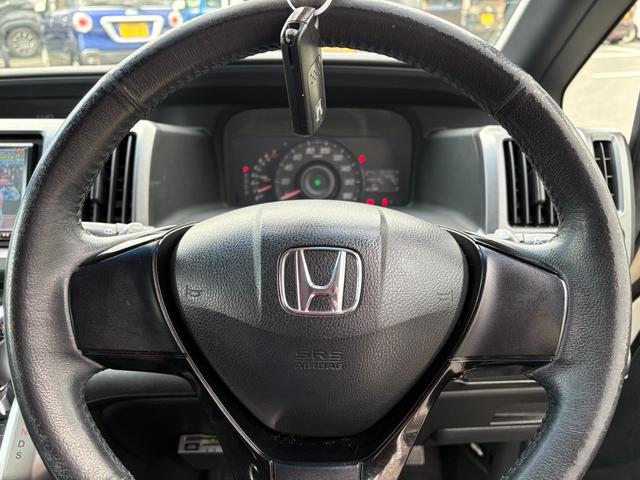 ステップワゴンスパーダ Ｚ　車検２年付（35枚目）