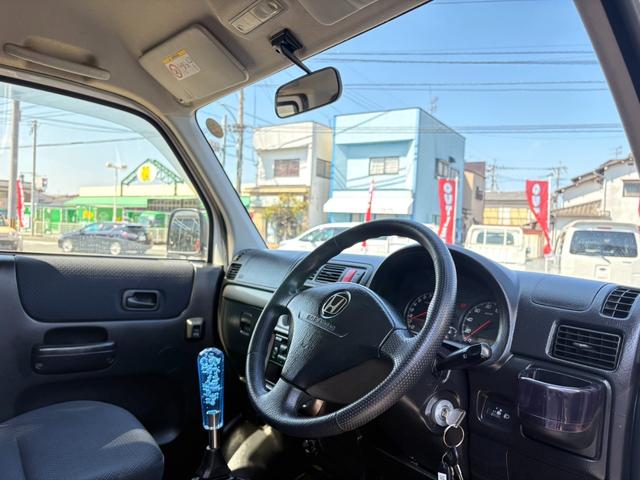 バモスホビオプロ ベースグレード　車検２年付　５速ＭＴ　貨物　オーディオ　ミッドシップ　キーレス　スペアキー　　フルフラット荷室　パワステ　パワーウィンドウ　レベライザ　両側スライド（12枚目）