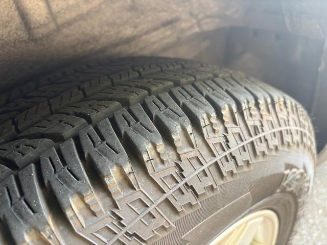 レジアスエースバン スーパーロングワイドDX GLパック ハイルーフ ナッツRVリークキャンピング フルフラットベッド キッチン上部ベッド シンク コンロ アウターシャワー 1000Wインバーター テーブル 換気扇 コンロ バックカメラ 7名乗車 8ナンバー(9枚目)