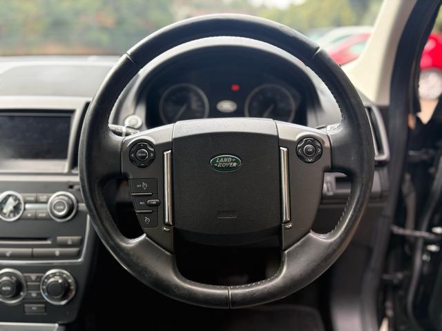 フリーランダー2 2.0 Si4 メリディアンサウンド テレインレスポンス フルタイム4WD ターボ レザーシート クルーズコントロール バックカメラ 電動パーキングブレーキ パワーシート ETC(15枚目)