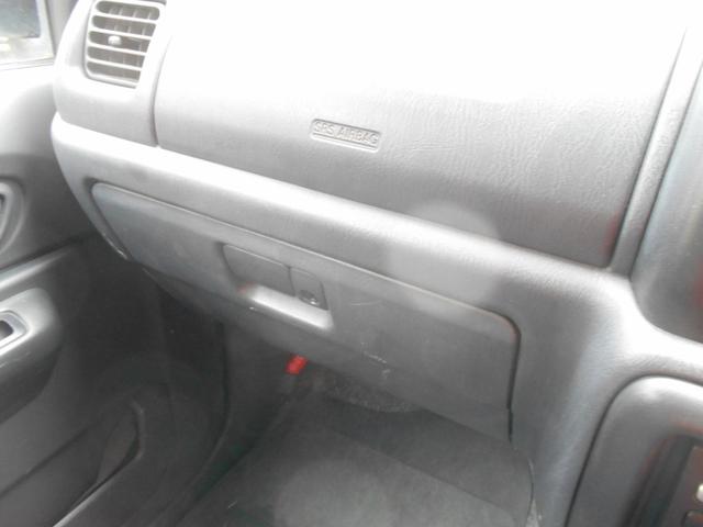 ジムニー FISフリースタイルワールドカップリミテッド 4WD/キーレスエントリー/シートヒーター/アルミホイール/ルーフレール/マニュアル5速/エアコン/パワーステアリング/CD再生/Wエアバッグ/車検整備付き(26枚目)