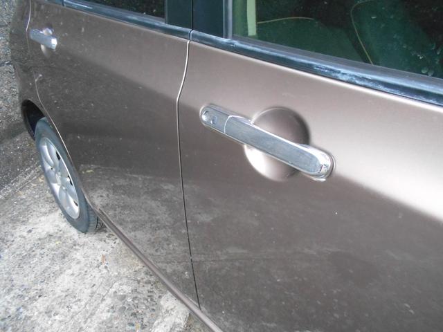 アルトラパン 10thアニバーサリーリミテッド スマートキー 電動格納ミラー シートヒーター ベンチシート フルフラット CD アルミホイール エアコン パワーステアリング パワーウィンドウ(22枚目)