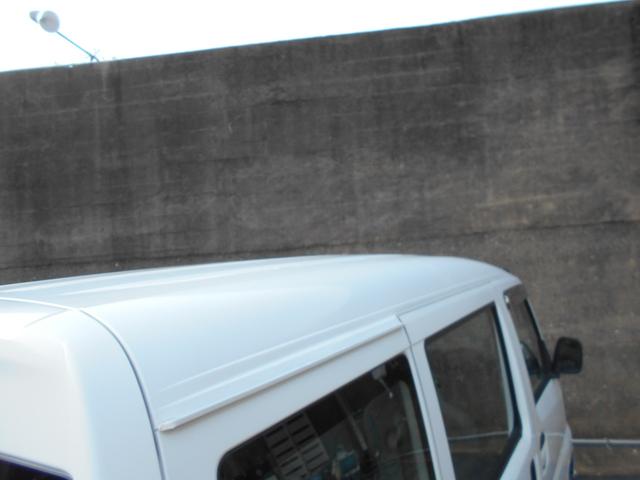 ミニキャブ・ミーブ ＣＤ　１６．０ｋｗｈ　４シーター　軽バン　ＡＴ　両側スライドドア　エアコン　パワーステアリング　運転席エアバッグ　助手席エアバッグ（8枚目）