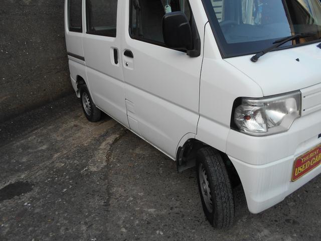 ミニキャブ・ミーブ ＣＤ　１６．０ｋｗｈ　４シーター　軽バン　ＡＴ　両側スライドドア　エアコン　パワーステアリング　運転席エアバッグ　助手席エアバッグ（9枚目）