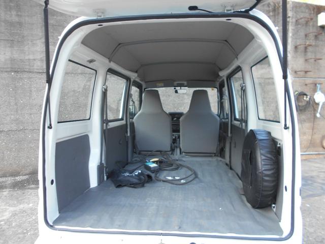 ミニキャブ・ミーブ ＣＤ　１６．０ｋｗｈ　４シーター　軽バン　ＡＴ　両側スライドドア　エアコン　パワーステアリング　運転席エアバッグ　助手席エアバッグ（14枚目）
