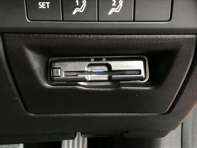1.8 XD バーガンディ セレクション ディーゼルターボ BOSE ETC Bカメラ 認定中古車 衝突被害軽減ブレーキサポート ディーゼルターボ ナビTV Bluetooth レザーパワーシート アダプティクルーズコントロール オートマチックハイビーム(15枚目)