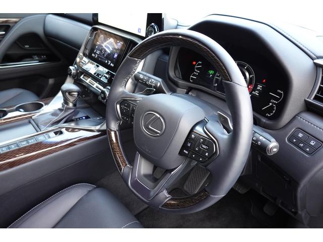 ＬＸ ＬＸ６００エグゼクティブ　モデリスタ　サンルーフ　４人乗り　モデリスタエアロ・デジタルインナーミラー・リアエンタモニター・マークレビンソン・純正２２ＡＷ（18枚目）