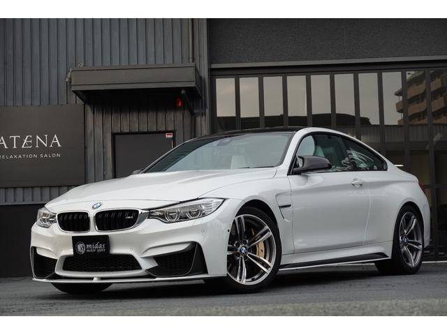 M4 M4クーペ M4クーペ(4名)・Mカーボンセラミックブレーキ・アダプティブMサスペンション・インテリアカーボン・ハーマンカードン・フルホワイトレザー・アロイ19AW(2枚目)