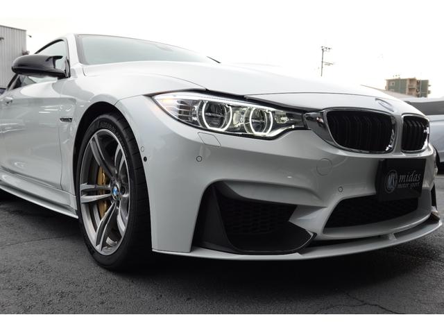 M4 M4クーペ M4クーペ(4名)・Mカーボンセラミックブレーキ・アダプティブMサスペンション・インテリアカーボン・ハーマンカードン・フルホワイトレザー・アロイ19AW(6枚目)