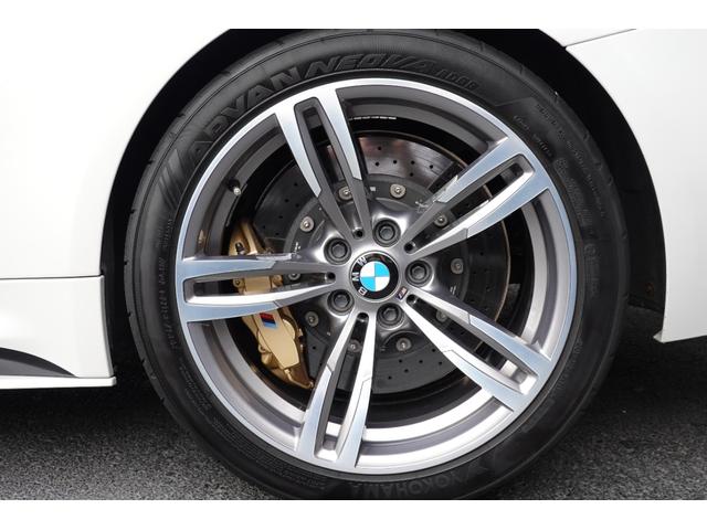M4 M4クーペ M4クーペ(4名)・Mカーボンセラミックブレーキ・アダプティブMサスペンション・インテリアカーボン・ハーマンカードン・フルホワイトレザー・アロイ19AW(46枚目)