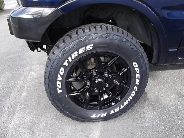 ジムニー ＸＧ　インチアップ　サスペンション　リフトアップキット　ラテラルロット新品　マッドタイヤ　アルミホイール新品　エアロバンパー前後新品ナビ付き（23枚目）