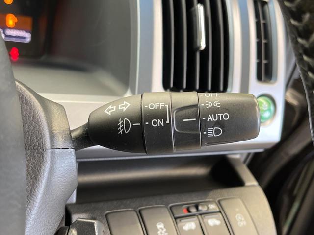 Z クールスピリット 禁煙車 メーカーナビフルセグ リアエンターテインメント バックモニター 両側電動スライドドア クルーズコントロール HIDヘッド/オートライト 純正17インチAW 黒半革シート 純正エアロバンパー(42枚目)