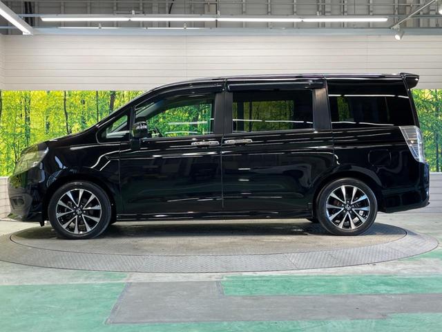 Z クールスピリット 禁煙車 メーカーナビフルセグ リアエンターテインメント バックモニター 両側電動スライドドア クルーズコントロール HIDヘッド/オートライト 純正17インチAW 黒半革シート 純正エアロバンパー(59枚目)