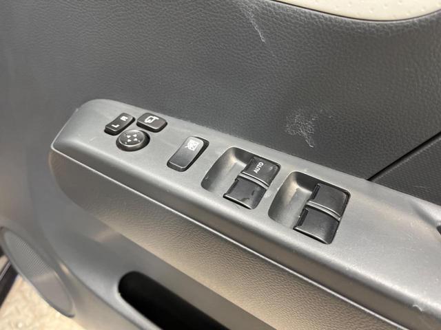 S アイドリングストップ 禁煙車 ディスプレイ付CDオーディオ バックモニター LEDヘッド CD再生 USB接続 インテリジェントキー ブラウンジャージーシート アイドリングストップ 電動格納ミラー プライバシーガラス(6枚目)