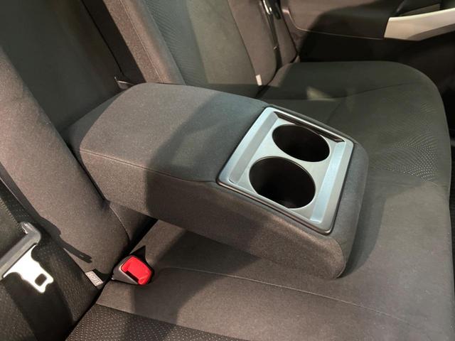 S 純正ナビ 禁煙車 バックカメラ Bluetooth再生 ETC フルセグTV HIDヘッド/オートライト ファブリックシート スマートキー オートエアコン ステアリングスイッチ(31枚目)