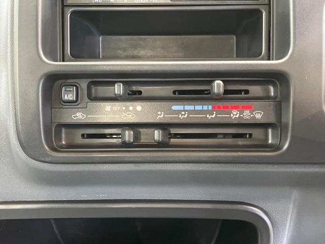 スペシャル 禁煙車 5速MT 3方開荷台 AM/FMラジオ あおり縁ゴム 荷台ゴムマット テールゲートチェーン(4枚目)