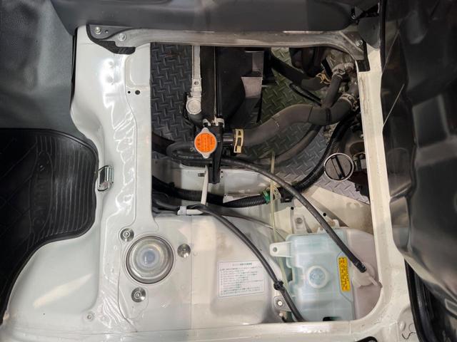 スペシャル 禁煙車 5速MT 3方開荷台 AM/FMラジオ あおり縁ゴム 荷台ゴムマット テールゲートチェーン(19枚目)