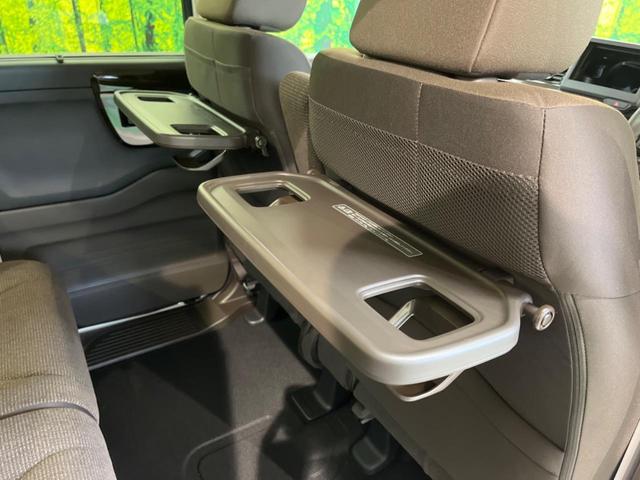 L コーディネートスタイル ホンダセンシング 届出済未使用車 両側電動スライドドア 2トーンカラー アダプティブクルーズ レーンキープ パーキングセンサー 前席シートヒーター ロールサンシェード シートバックテーブル(8枚目)