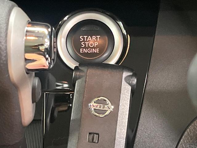 X Vセレクション ホワイトルーフ 禁煙車 純正ナビフルセグ アラウンドビューモニタ 両側電動ドア 衝突軽減 前後誤発進抑制 黒内装 純正14AW Bluetooth DVD再生 後席サンシェード/シーリングファン(9枚目)
