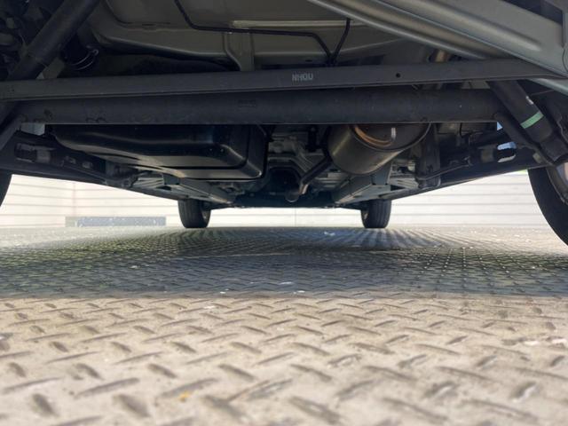 X Vセレクション ホワイトルーフ 禁煙車 純正ナビフルセグ アラウンドビューモニタ 両側電動ドア 衝突軽減 前後誤発進抑制 黒内装 純正14AW Bluetooth DVD再生 後席サンシェード/シーリングファン(19枚目)