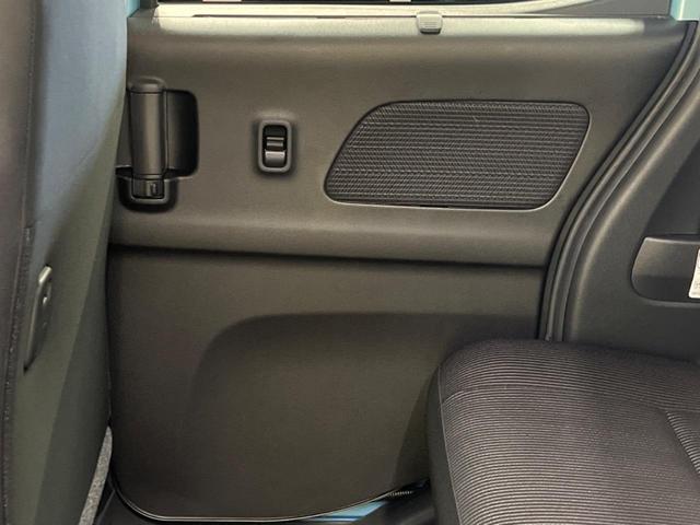 X Vセレクション ホワイトルーフ 禁煙車 純正ナビフルセグ アラウンドビューモニタ 両側電動ドア 衝突軽減 前後誤発進抑制 黒内装 純正14AW Bluetooth DVD再生 後席サンシェード/シーリングファン(35枚目)