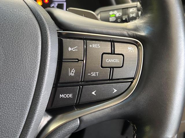 ＥＳ ＥＳ３００ｈ　バージョンＬ　禁煙車　サンルーフ　三眼ＬＥＤ　純正１２．３型ナビＴＶ　パノラミックビューモニタ　黒革　デジタルアウターミラー　ブラインドスポットモニタ　前後席パワーシート／シートヒータ　前席シートベンチレーション（7枚目）