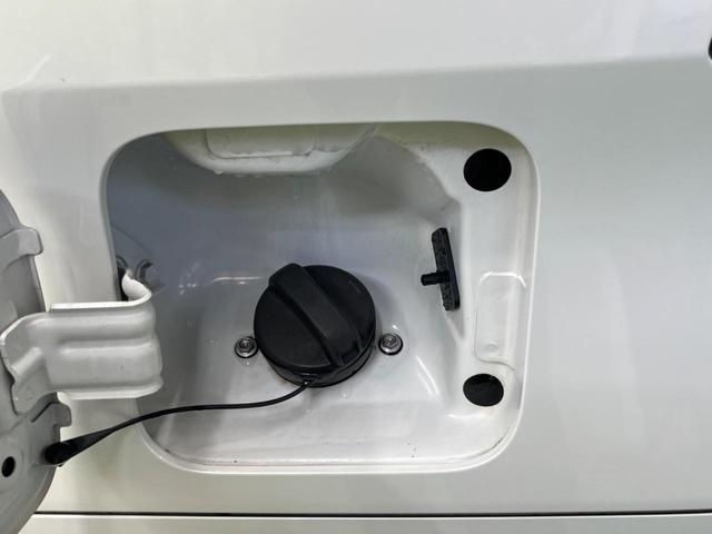 デリカＤ：２ カスタムハイブリッドＭＶ　ｅ－アシスト　禁煙車　ナビフルセグ　両側電動ドア　バックカメラ　クルーズコントロール　ＬＥＤヘッド　純正１５インチＡＷ　ＥＴＣ　Ｂｌｕｅｔｏｏｔｈ　シートヒーター　オートエアコン　コーナーセンサー（50枚目）