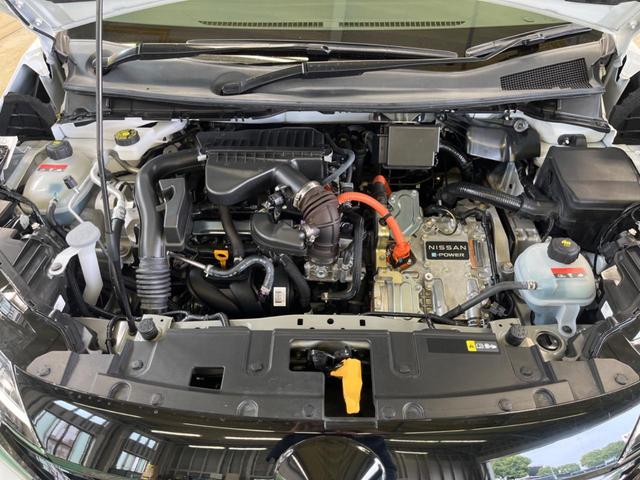 オーラ Ｇ　禁煙車　９型コネクトナビＴＶ　ＢＯＳＥサウンド　アラウンドビューモニタ　プロパイロット　アダプティブＬＥＤヘッド　純正１７インチＡＷ　ＡｐｐｌｅＣａｒＰｌａｙ　ＥＴＣ２．０　後側方車両検知警告（20枚目）