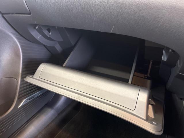 オーラ Ｇ　禁煙車　９型コネクトナビＴＶ　ＢＯＳＥサウンド　アラウンドビューモニタ　プロパイロット　アダプティブＬＥＤヘッド　純正１７インチＡＷ　ＡｐｐｌｅＣａｒＰｌａｙ　ＥＴＣ２．０　後側方車両検知警告（52枚目）