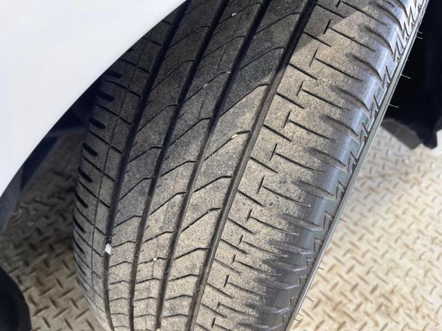 オーラ Ｇ　禁煙車　９型コネクトナビＴＶ　ＢＯＳＥサウンド　アラウンドビューモニタ　プロパイロット　アダプティブＬＥＤヘッド　純正１７インチＡＷ　ＡｐｐｌｅＣａｒＰｌａｙ　ＥＴＣ２．０　後側方車両検知警告（61枚目）