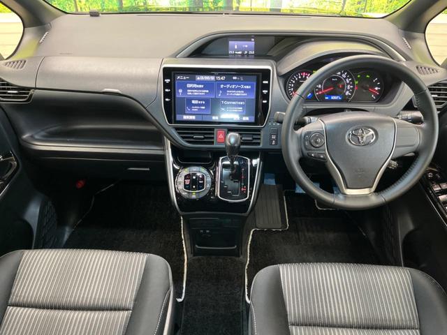 ヴォクシー ＺＳ　煌ＩＩ　禁煙車　純正１０型ナビＴＶ　純正１２型後席モニター　両側電動ドア　バックカメラ　セーフティセンス　インテリジェントクリアランスソナー　クルーズコントロール　後席オートエアコン　ＥＴＣ　ＤＶＤ再生（2枚目）